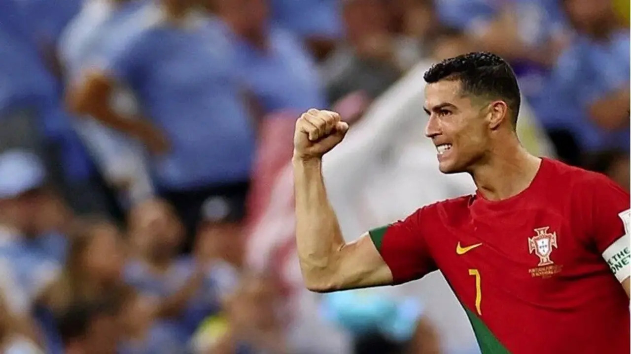 Cristiano Ronaldo imzayı attı, yıllık ücreti belli oldu!