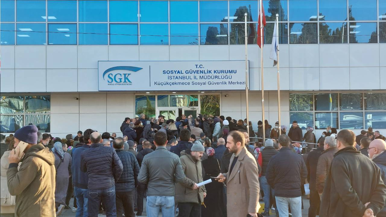 EYT yoğunluğu ikinci gününde de devam ediyor