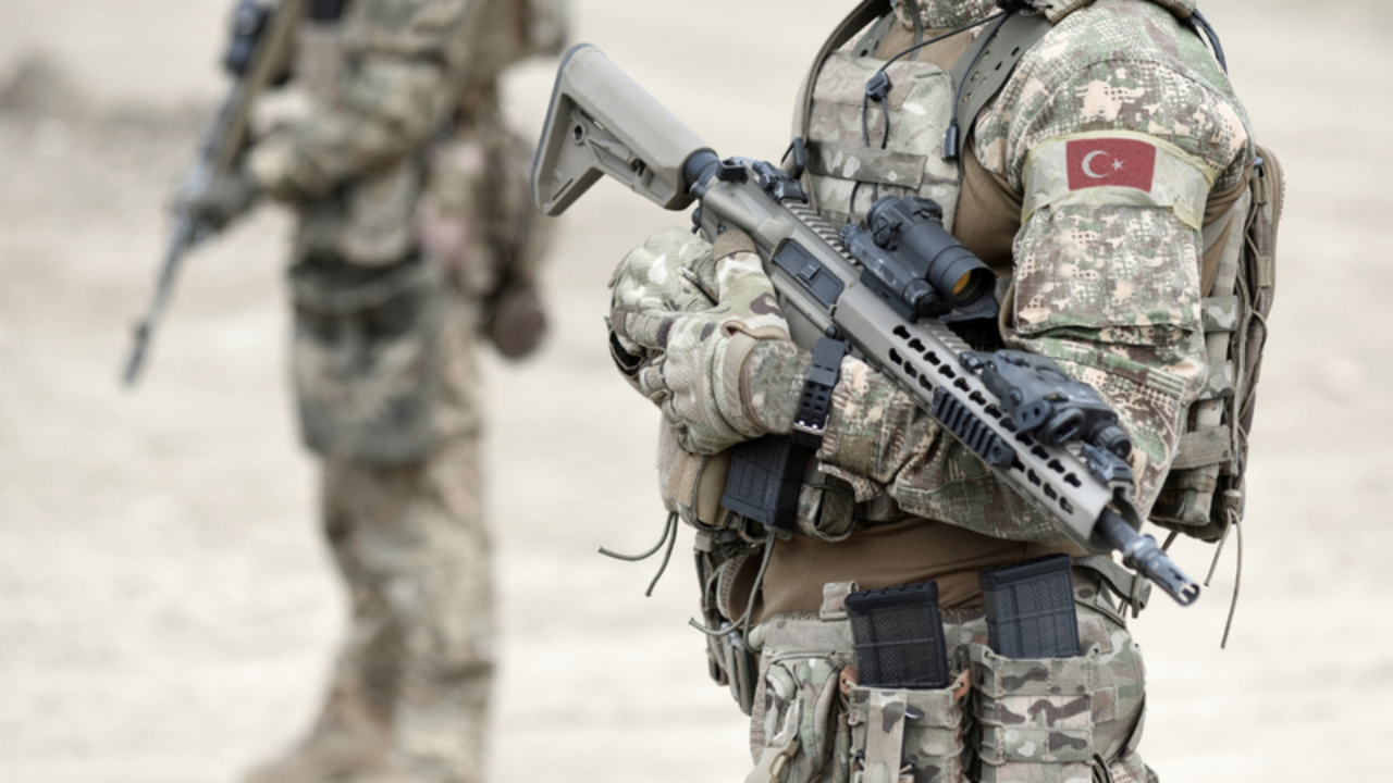 Suriye'de PKK'ya darbe! MSB duyurdu: 8 PKK'lı terörist etkisiz!