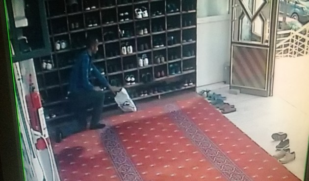 Ayakkabı hırsızı bu kez yakayı ele verdi/Video...