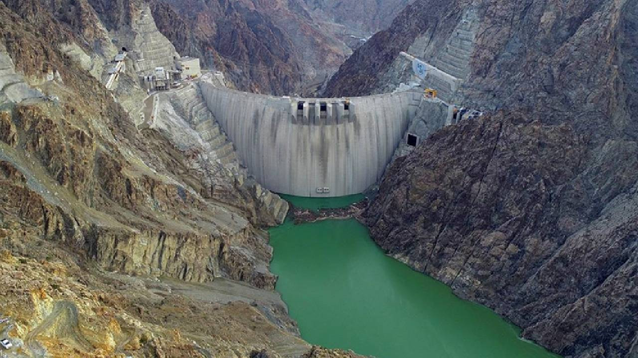 Yusufeli Barajı'nda su yüksekliği 57 metreye ulaştı