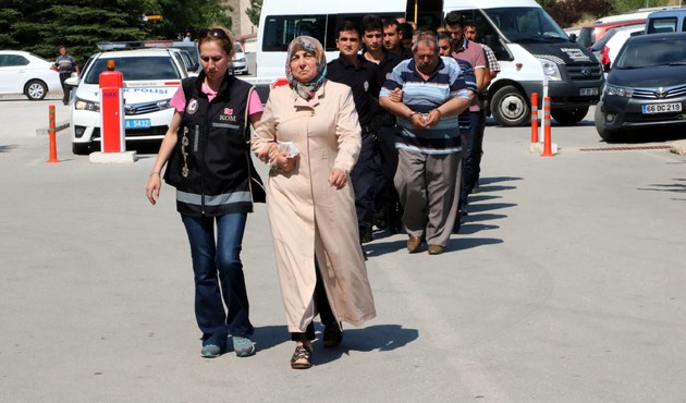 Yozgat'ta 'ByLock' kullanan 9 kişi adliyeye sevk edildi...