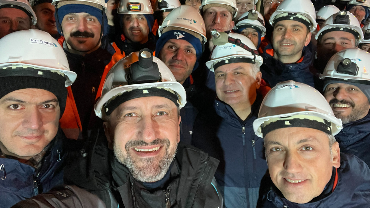 "Türkiye Yüzyılı"na 400 bin kilometreyi aşan fiber altyapımızla giriyoruz