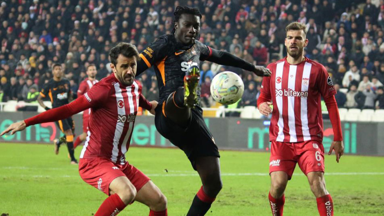 Sivasspor'dan G.Saray maçının tekrarı için başvuru