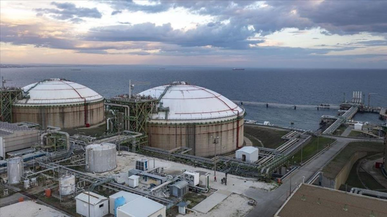 Türkiye'den Bulgaristan'a doğal gaz satışı! İmzalar atıldı...