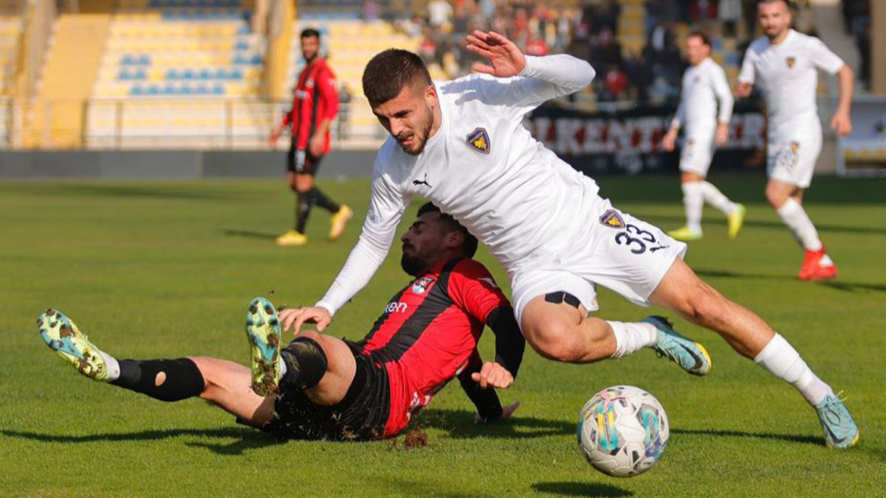 Bucasporlu isme Süper Lig'den kanca