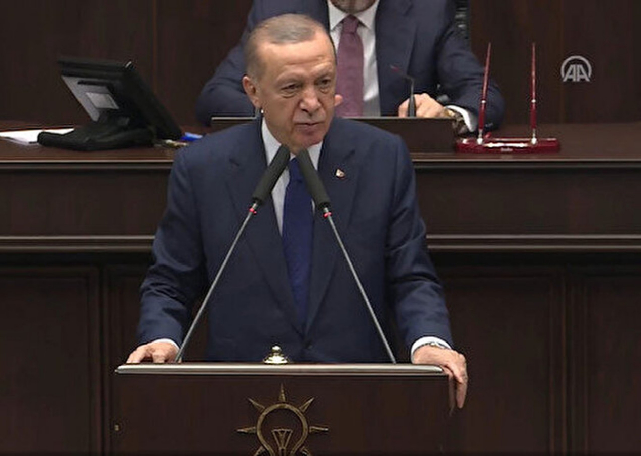 Cumhurbaşkanı Erdoğan müjdeleri peş peşe duyurdu!  "Memur ve emekli maaş artış oranı yüzde 30'a çıktı"