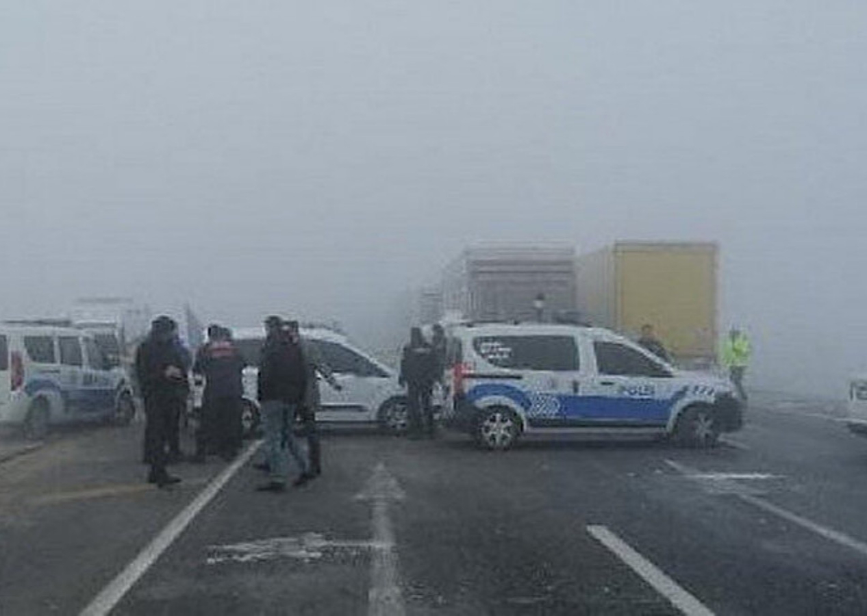 Konya'da askeri kamyonet TIR'a çarptı! 2 askerimiz şehit oldu...
