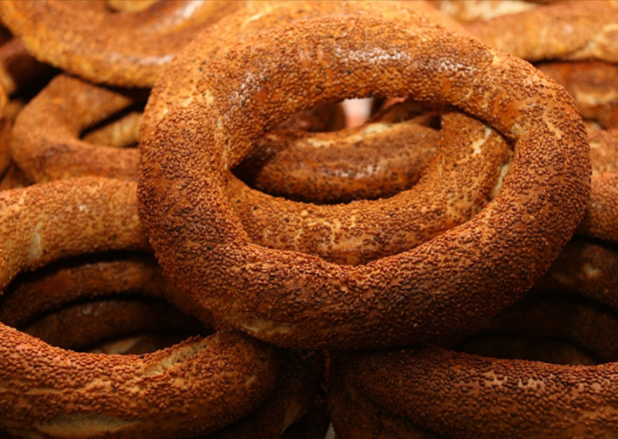 Ekmeğin ardından simit de zamlandı!