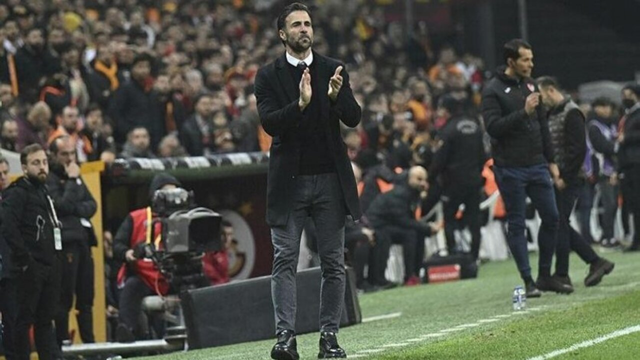 Ankaragücü Teknik Direktörü Ömer Erdoğan Galatasaray maçı sonrası konuştu: Beraberliği hak ettiğimizi düşünüyorum!