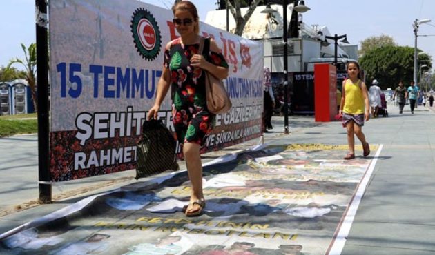 FETÖ vatandaşların ayaklarının altına serildi!