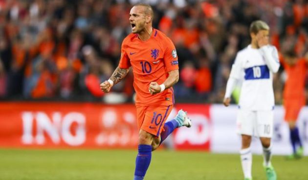 Sneijder’e transfer teklifi yağıyor!
