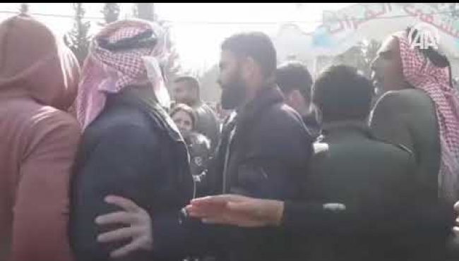 Menbiç'te halk PKK-PYD'ye karşı ayaklandı!