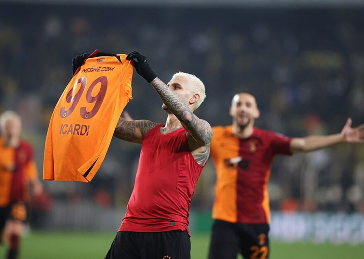 Fenerbahçe galibiyeti sonrası Galatasaray'dan flaş gönderme!