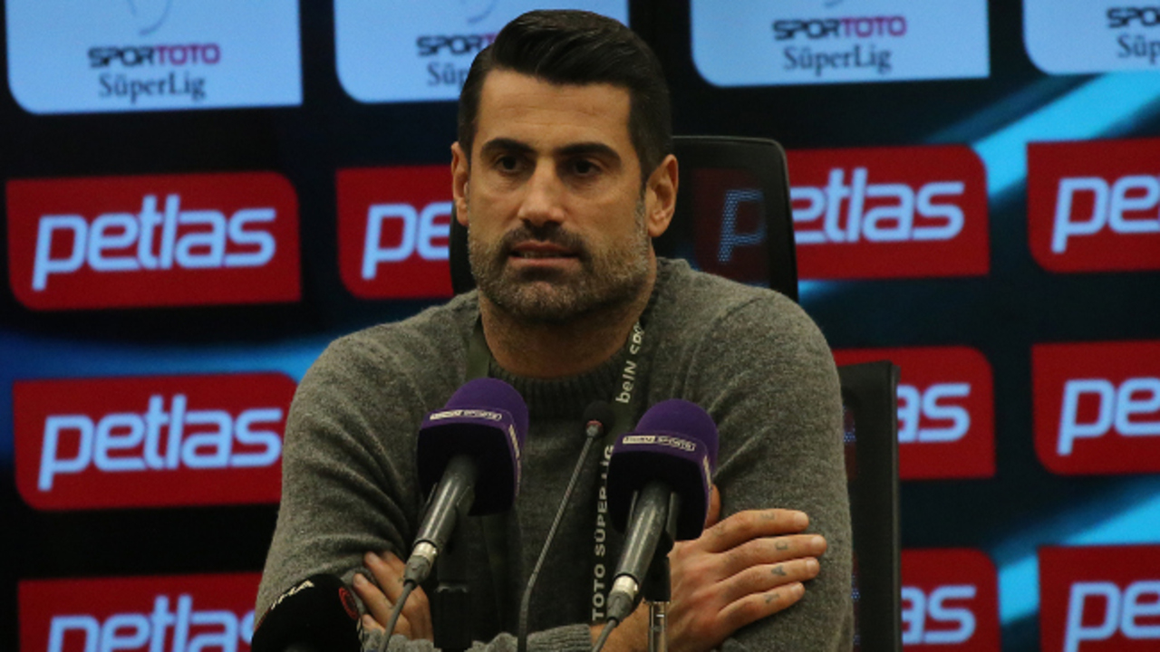 Hatayspor Teknik Direktörü Volkan Demirel Antalyaspor beraberliği sonrası konuştu: İki puan kaybettiğimiz için üzgünüm...