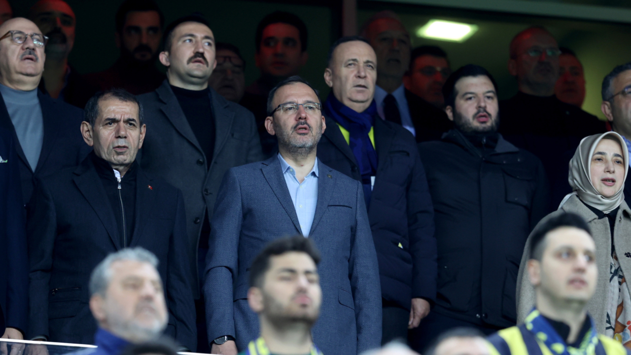 Bakan Kasapoğlu Kadıköy’de