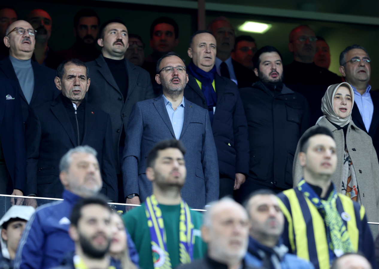 Bakan Kasapoğlu Kadıköy’de