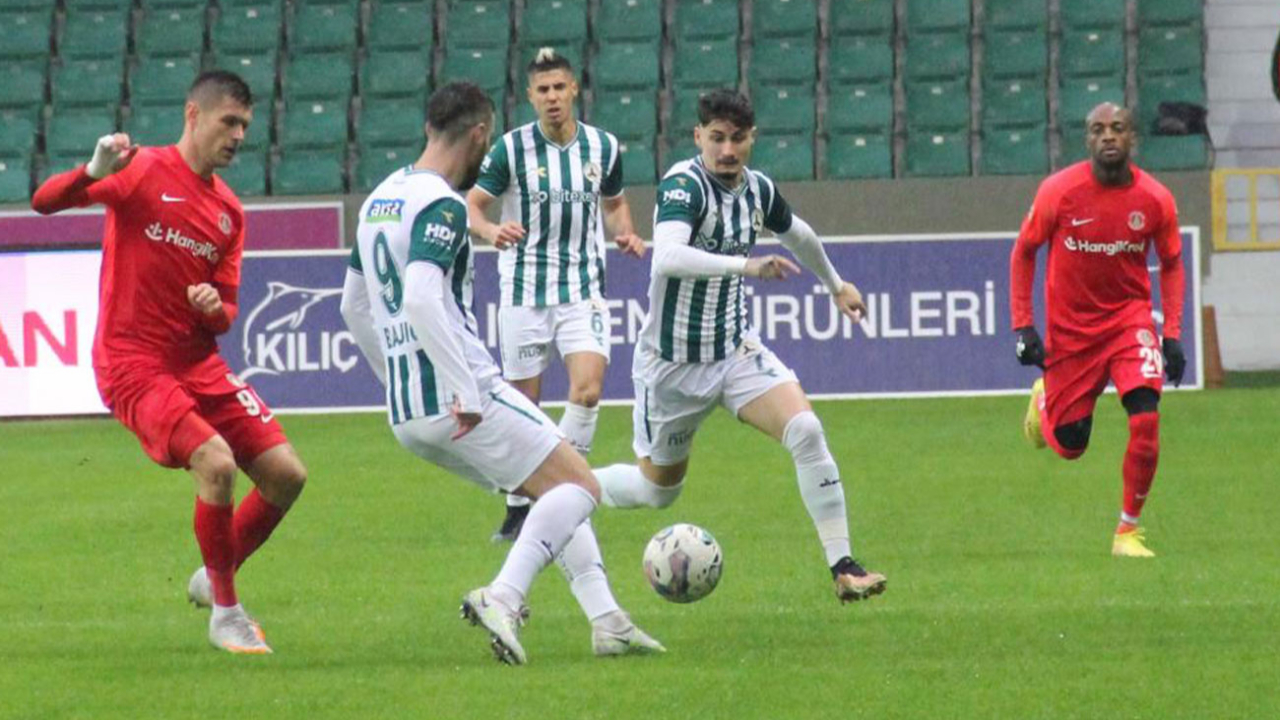 Ümraniyespor'dan çok önemli 3 puan