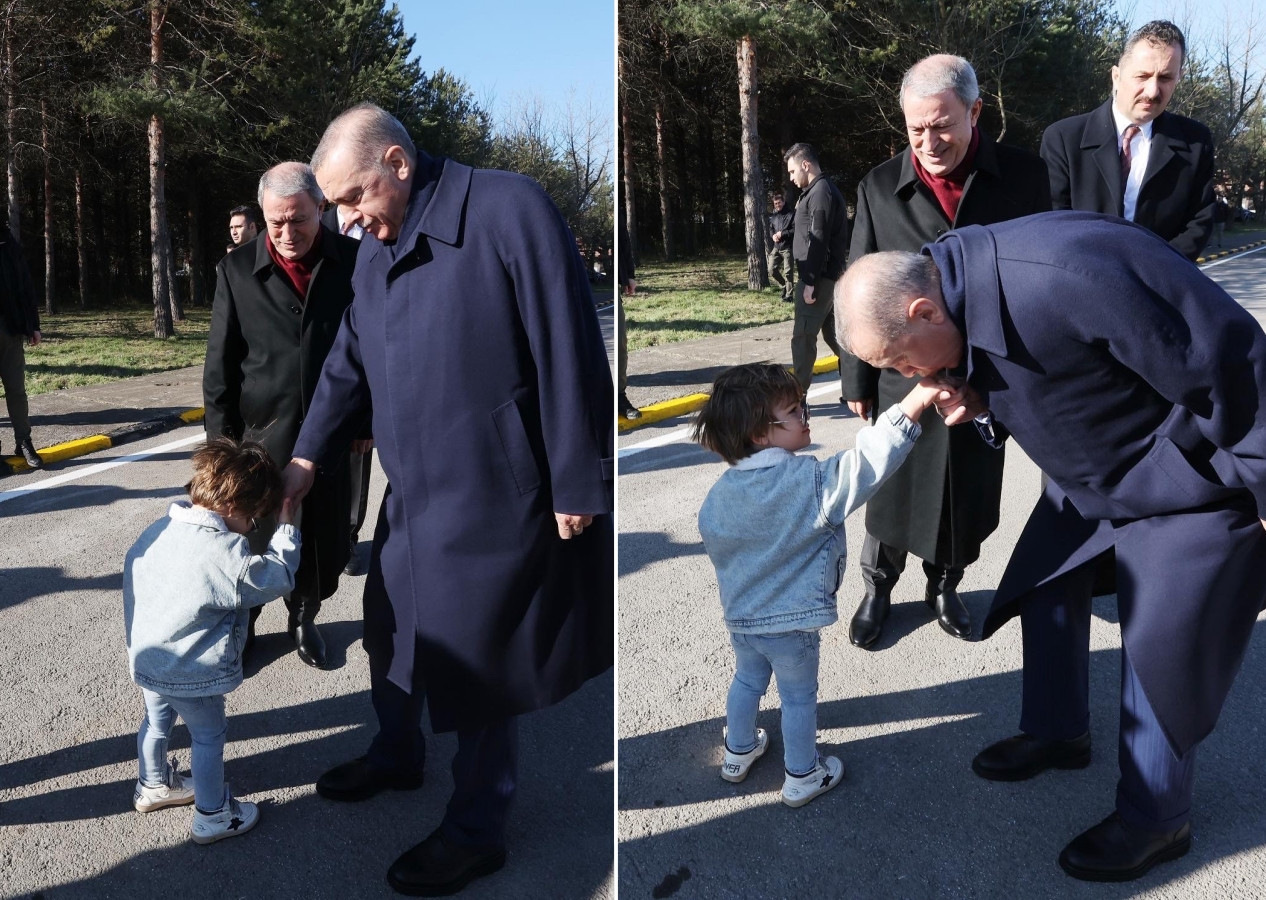 Cumhurbaşkanı Erdoğan ile minik Zayn arasında gülümseten anlar! Elini öperek karşılık verdi