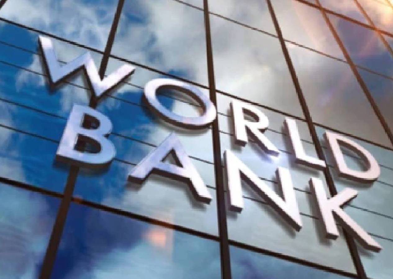Dünya Bankası büyüme tahminini artırdı