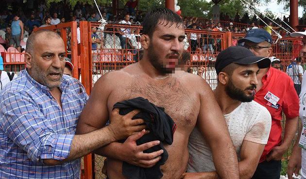Er meydanında pehlivana dayak skandalı