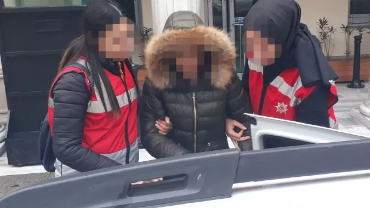 Röportaj yapan muhabire başörtüsü nedeniyle hakaret eden kadın adliyede!