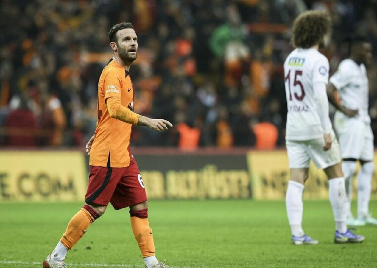 Juan Mata'dan Galatasaray - Hatayspor maçında gövde gösterisi...