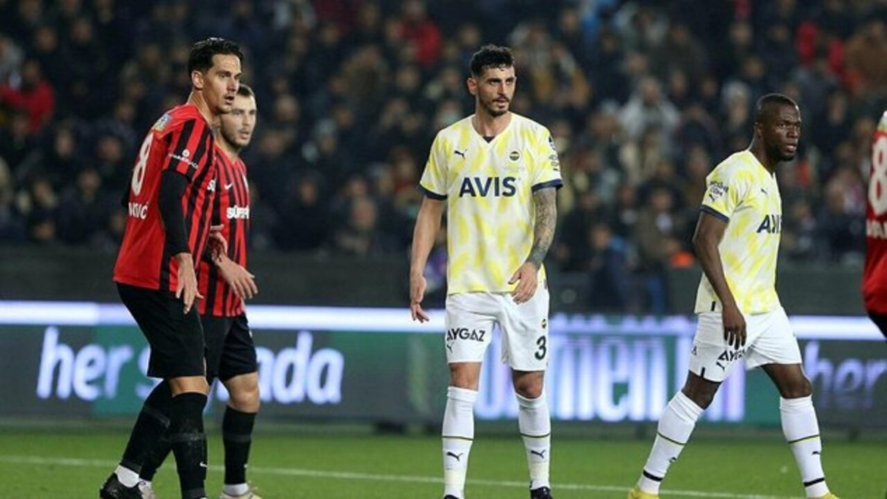 Fenerbahçe'de Samet Akaydin Gaziantep FK maçı sonrası konuştu: Ben buraya şampiyon olmaya geldim...