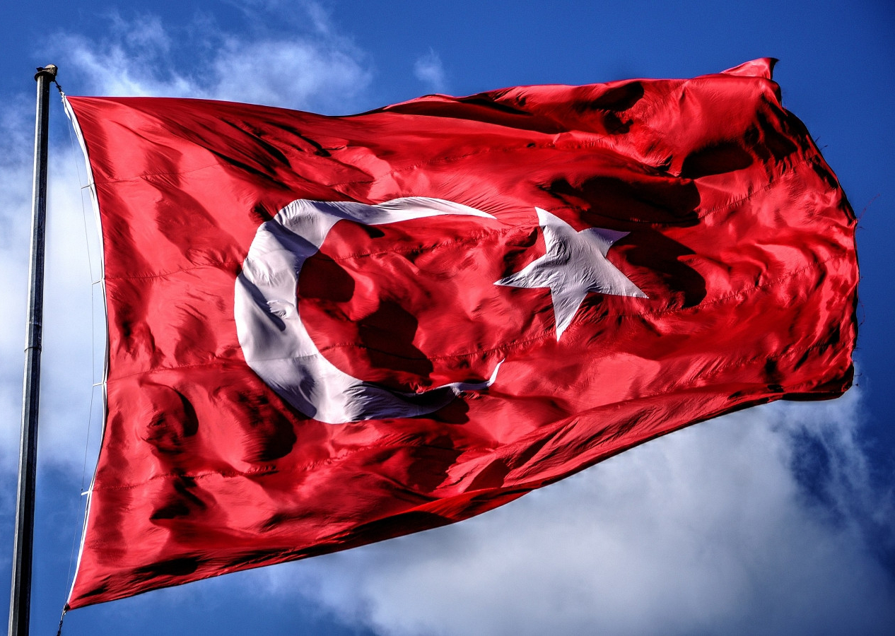 TÜRK’Ü, TÜRKÇE’Yİ KALDIRMAK MİLLİ DEVLETİ ORTADAN KALDIRMAKTIR