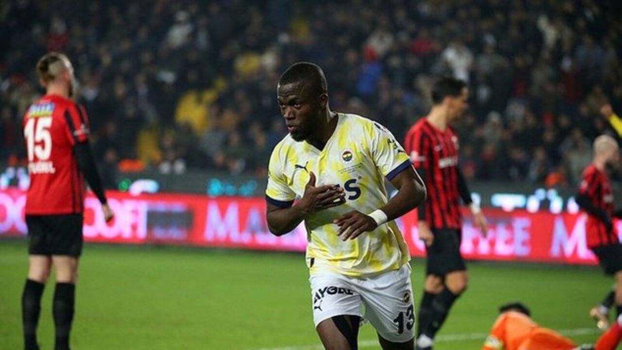 Fenerbahçe'de Enner Valencia Gaziantep FK maçı sonrası konuştu: Şampiyonluk yarışında sonuna kadar...