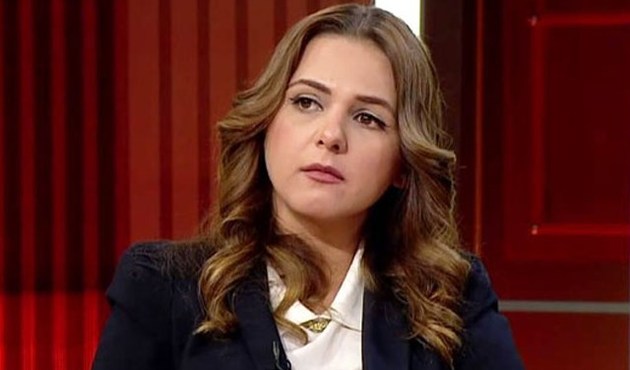 Ceren Kenar gazeteciliği bıraktığını açıkladı...