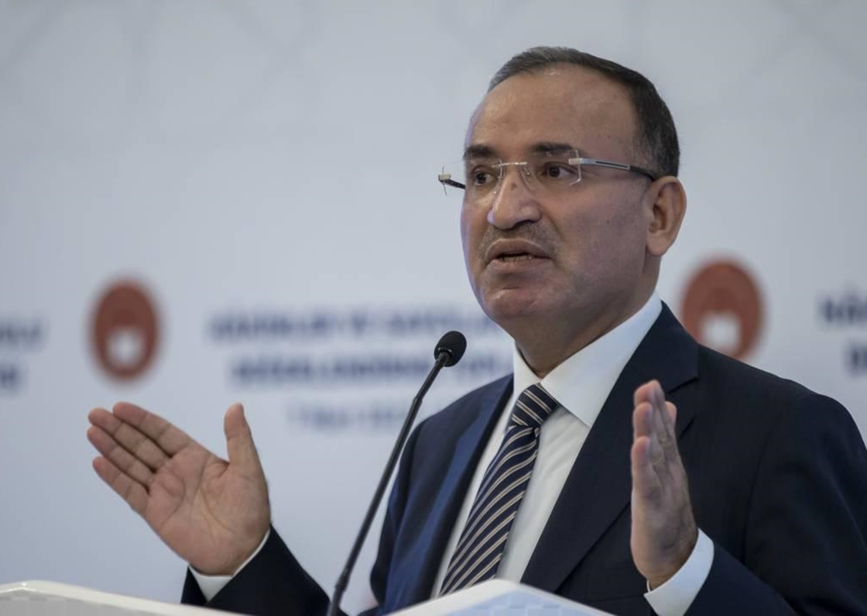 Bakan Bozdağ'dan 6'lı Masa tepkisi: Vaat ettiği yönetim tarzı, açık bir yönetilmezlik sistemi