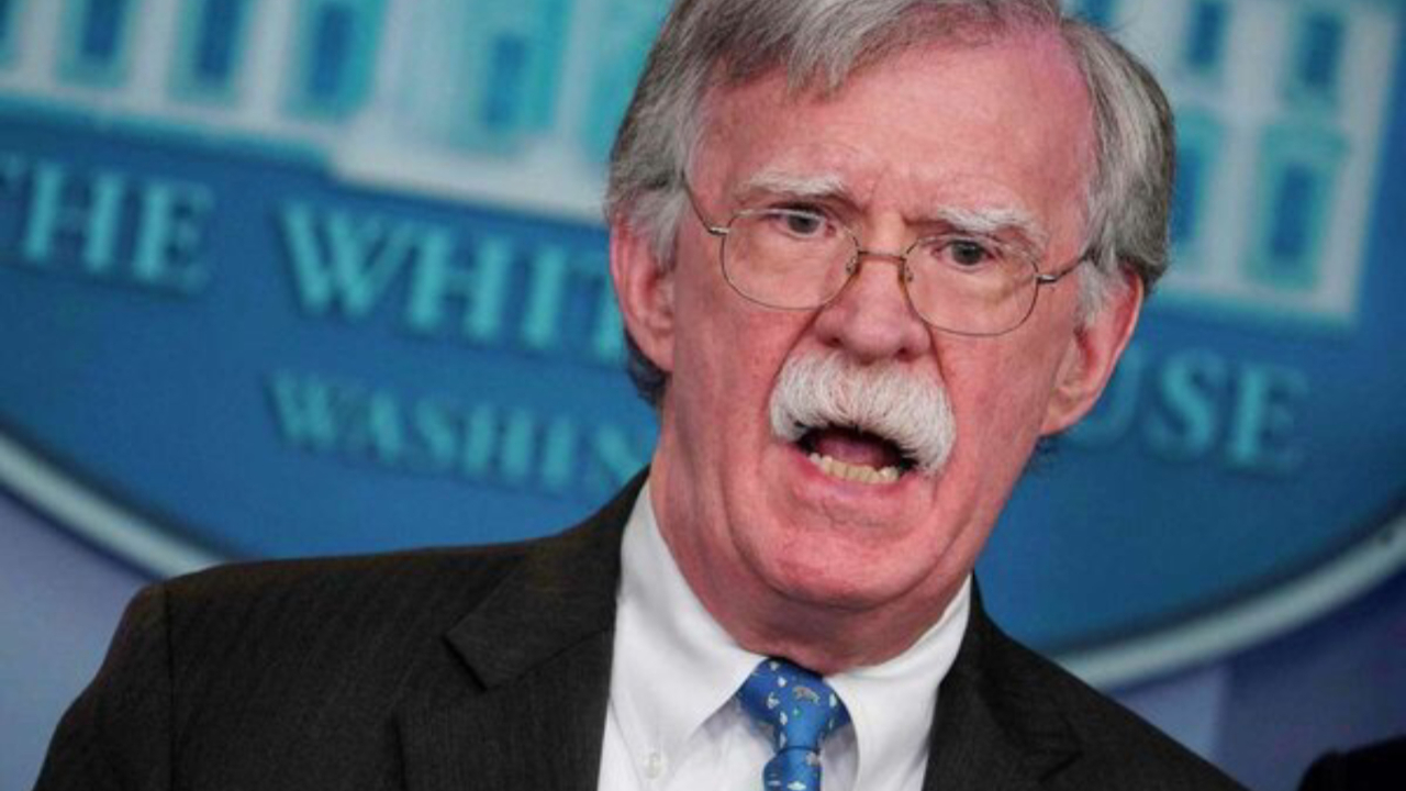 Bolton muhalefetin hesabına çalışmaya başladı!
