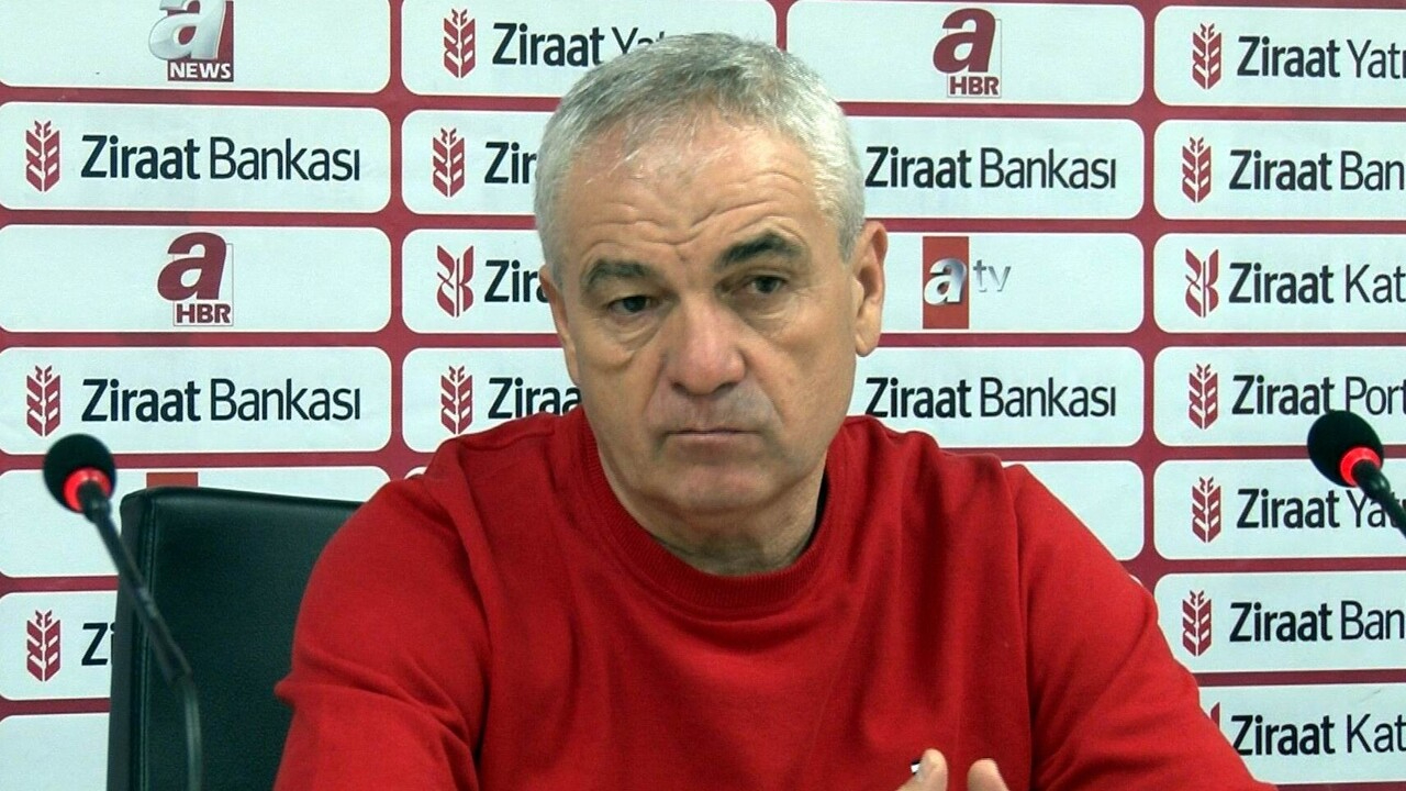 Sivasspor Teknik Direktörü Rıza Çalımbay Karacabey Belediyespor galibiyeti sonrası konuştu İlerisi için bize çok büyük bir ümit verdi...