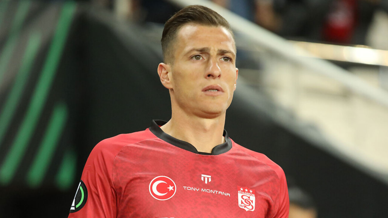 Hakan Arslan gollerine devam ediyor