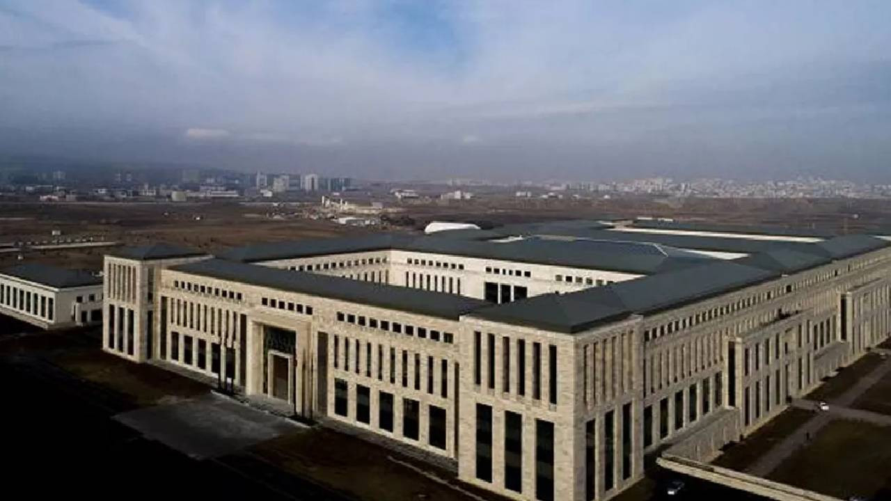 AK Parti'den yasa teklifi: MİT bünyesinde Milli İstihbarat Akademisi kurulacak!