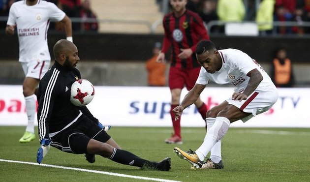 Östersunds bir maçlığına kaleci transfer etti!