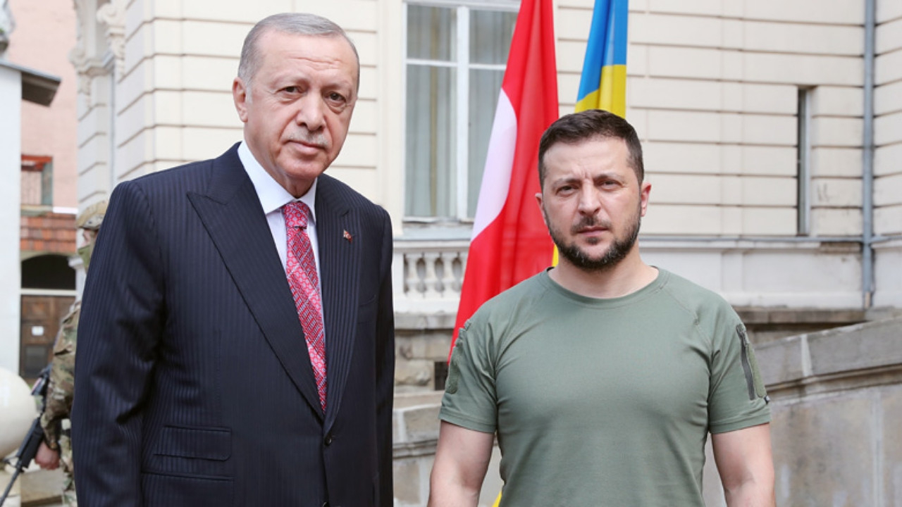 Cumhurbaşkanı Erdoğan, Ukrayna Devlet Başkanı Zelenskiy ile telefonda görüştü!