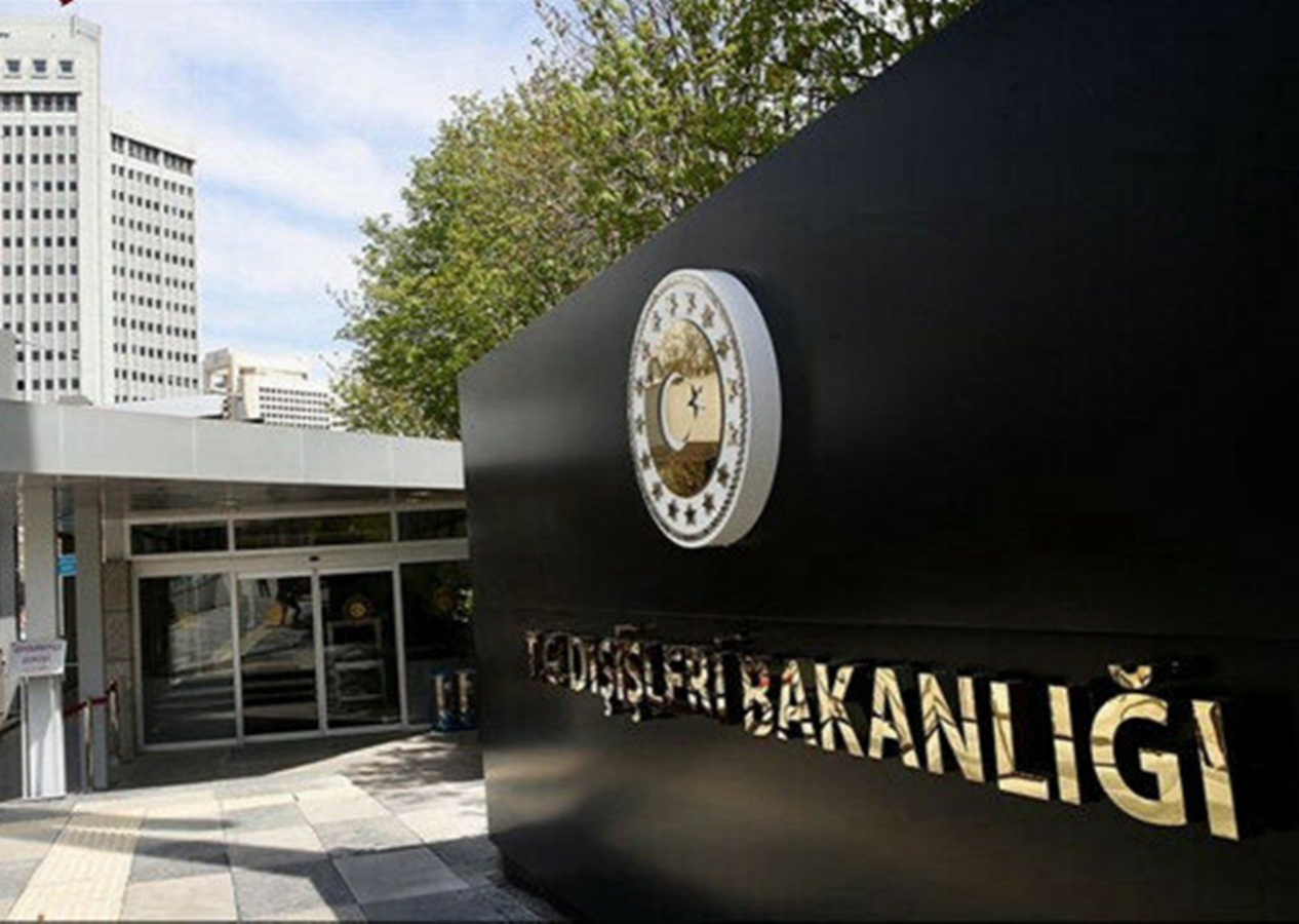 İsveç'te Kur'an-ı Kerim'in yakılmasına Dışişleri'nden sert tepki: Yapılan aşağılık saldırıyı en güçlü şekilde lanetliyoruz
