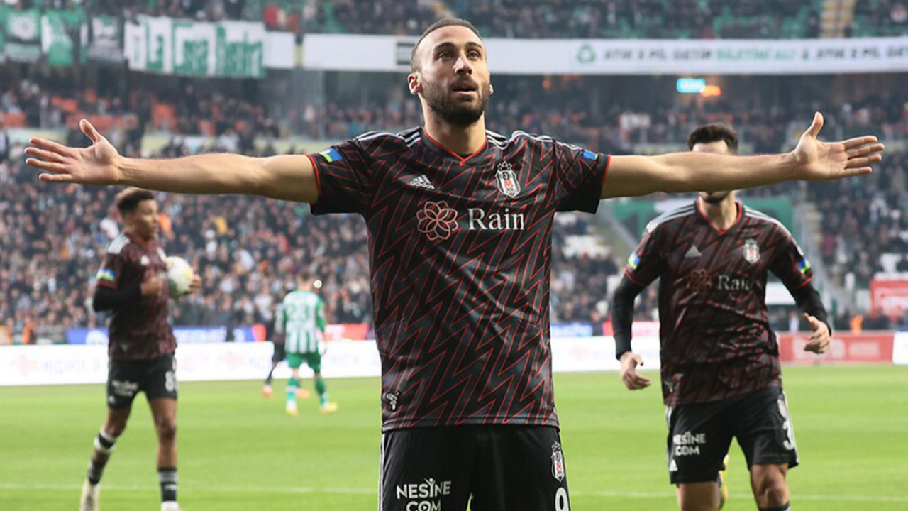 Beşiktaş'ta Cenk Tosun belirsizliği