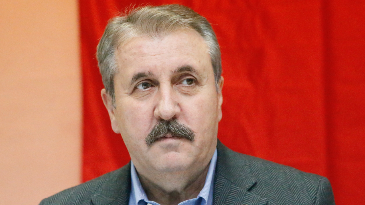 İsveç’e sert tepki: Dost olmayı bırak görüşemezsin, el sıkışamazsın