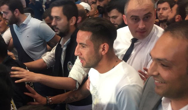 Fenerbahçe'nin yeni transferi Isla İstanbul'da...