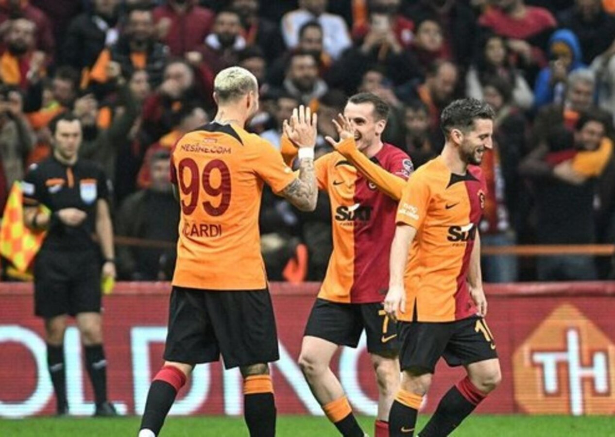 Galatasaray 2 - 1 Antalyaspor | Maçın geniş özeti...