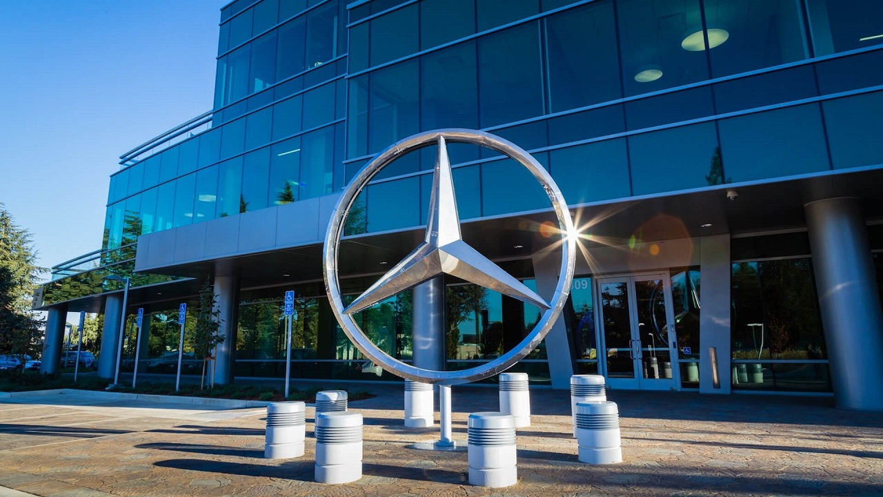 Mercedes'ten şaşırtan ikramiye ödemesi! 7 bin 300 euro ödeyecek!