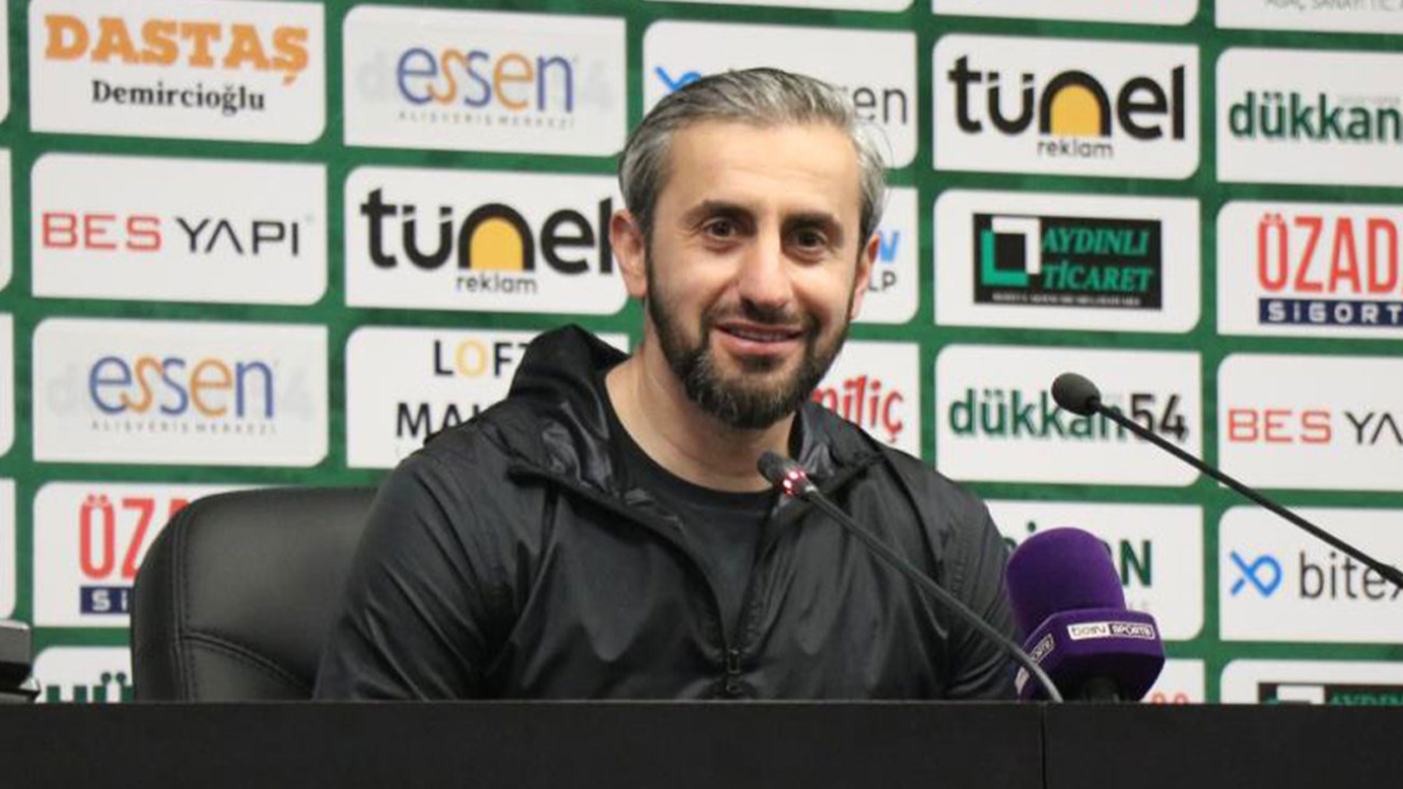 Sakaryaspor'da şok ayrılık