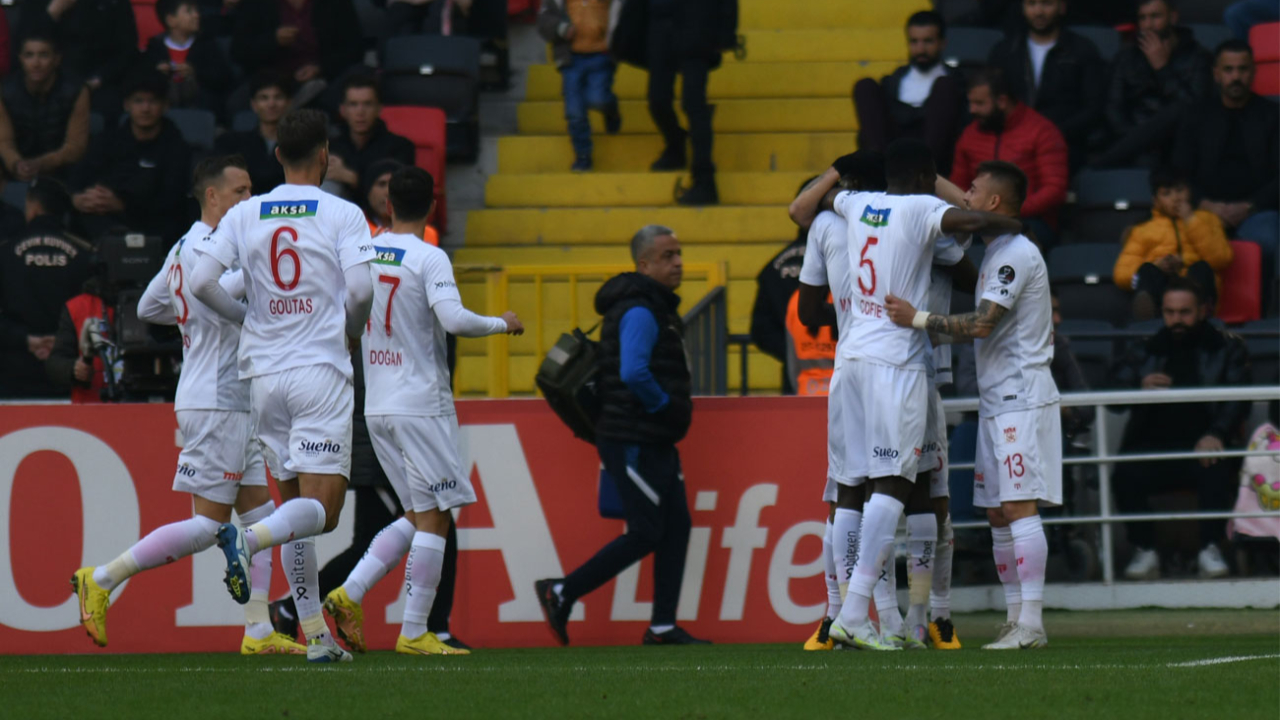 Sivasspor 3 maç sonra güldü