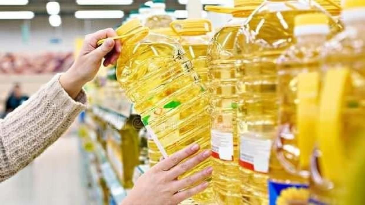 4 LT ayçiçek yağının fiyatı 158,90 TL'den 139,95 TL'ye düşüyor! CarrefourSA ayçiçek yağı fiyatları düşürdü! En ucuz ayçiçek yağı fiyatları…