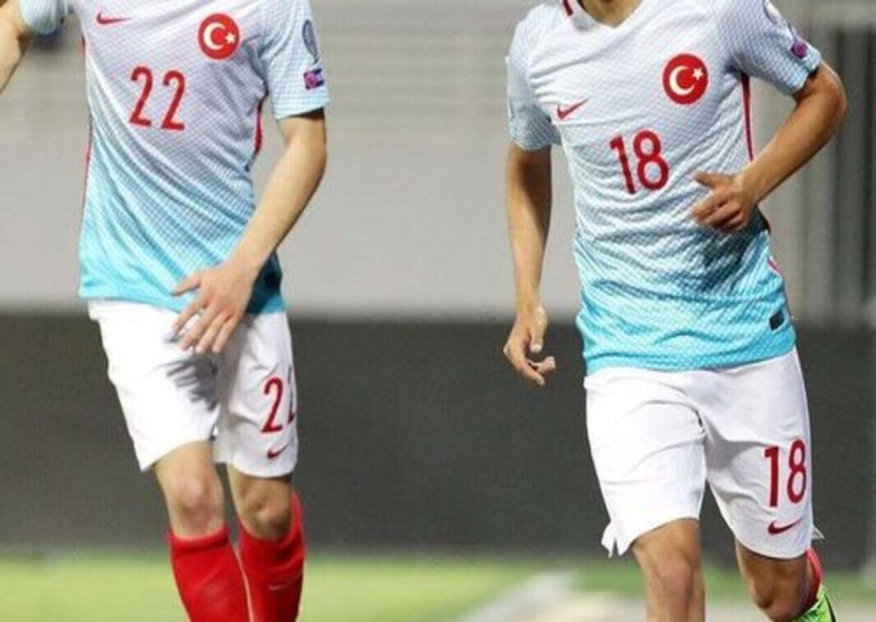 Beşiktaş'tan bomba hamle! 2 milli oyuncu için görüşmelere başladı...