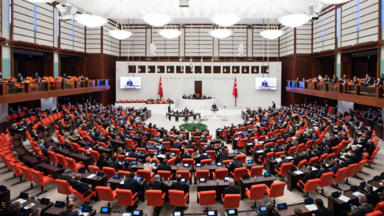 EYT düzenlemesi Meclis'te! İmzaya açıldı