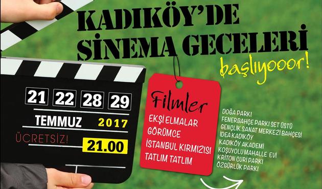 Kadıköy'de parklarda sinema keyfi...